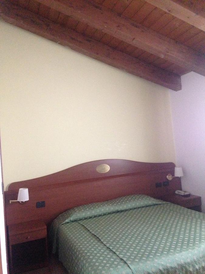 Hotel Conte Luna Bologna Luaran gambar
