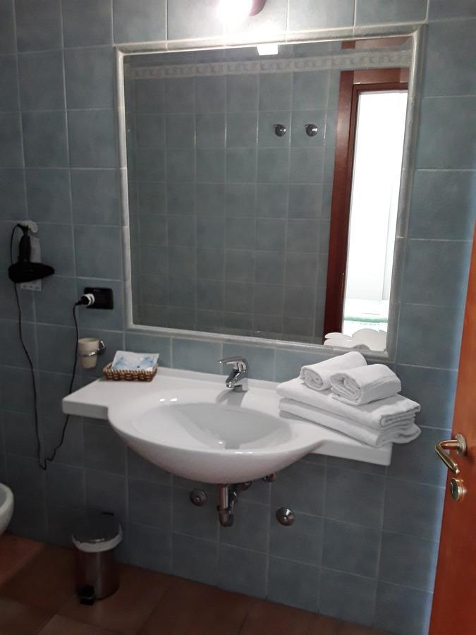 Hotel Conte Luna Bologna Luaran gambar